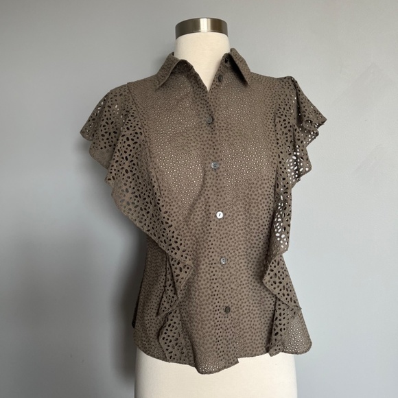 Theory Cotton Eyelet Ruffle Button up Top in Willow Shirt Petite - Picture 7 of 11